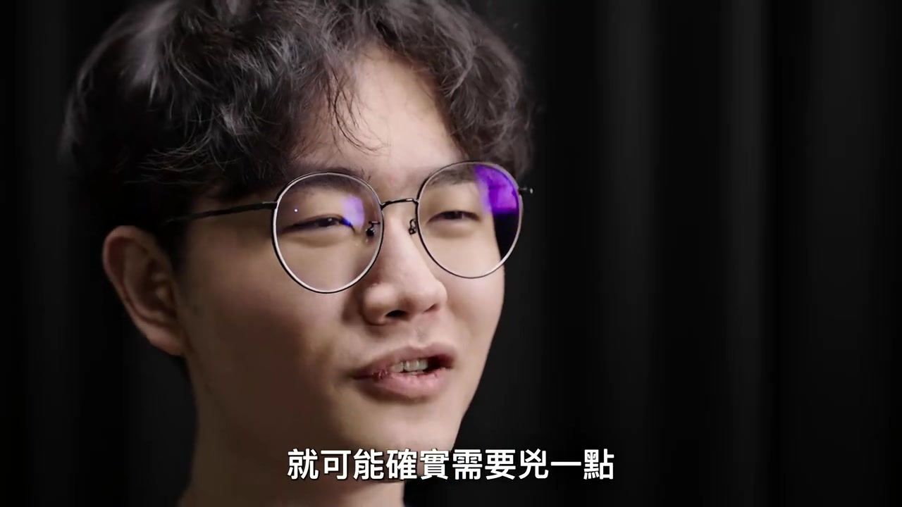 PSG整活短片:一个赛季进个世界赛那么难吗?笑什么笑你也一样!